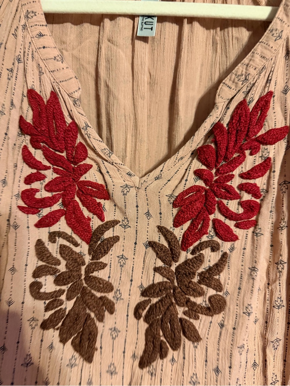 Kut From The Kloth Women’s Large Boho Embroidered Peasant Blouse Peach 3/4 - Picture 5 of 11